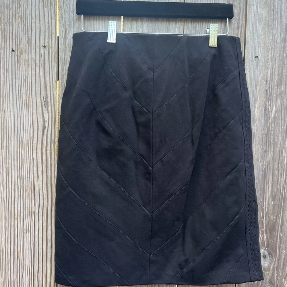 NWT White House Black Market Slimming Pencil Skirt size 8 - Picture 11 of 12